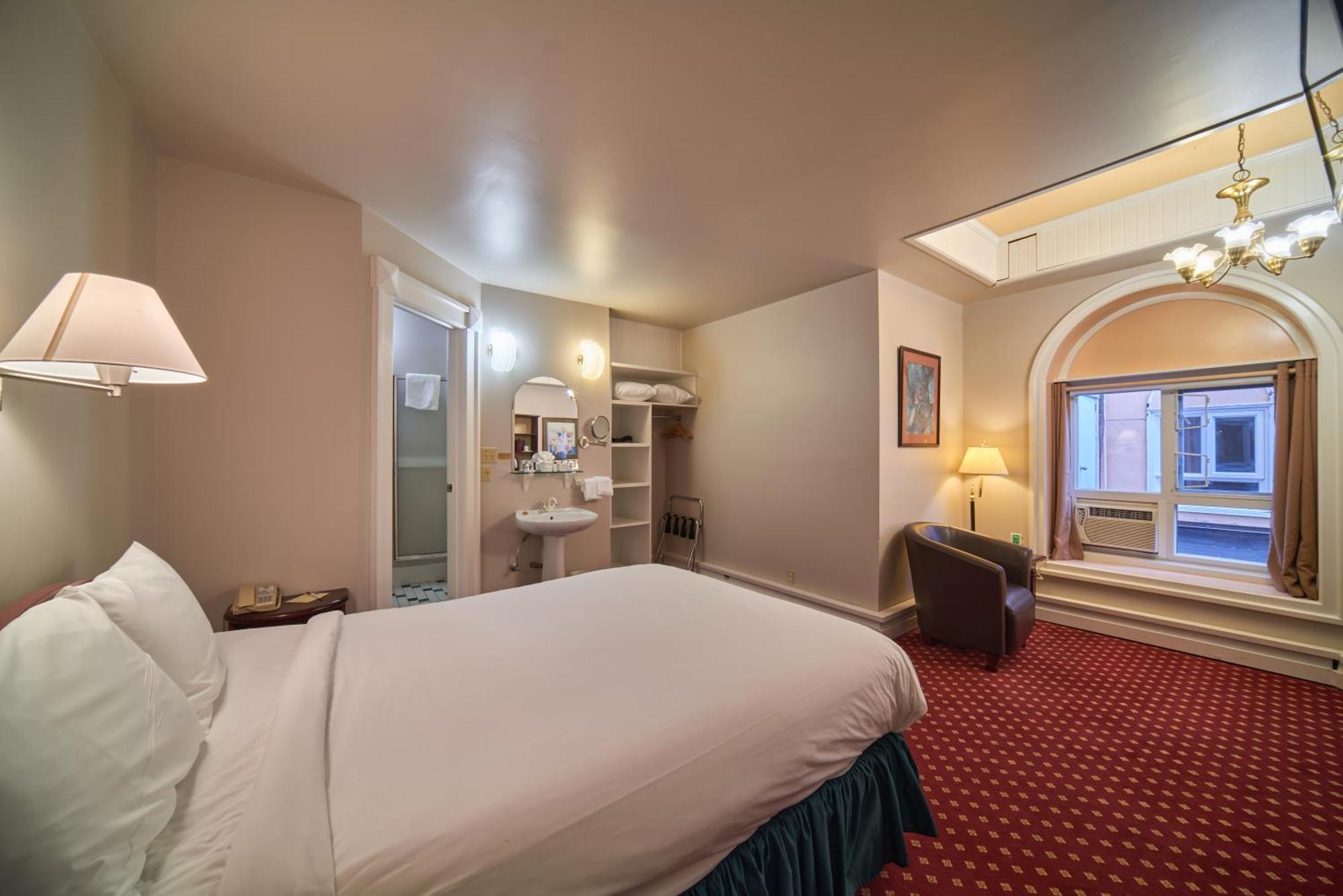The Bedford Regency Hotel Victoria Kültér fotó